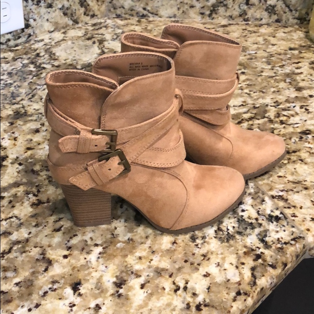 Booties - Picture 3 of 3